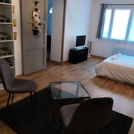 Apartment Au Coeur De Cereste-en-luberon